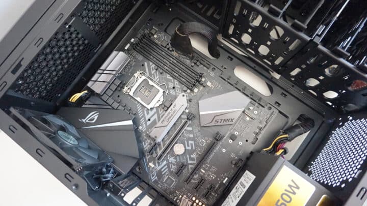 ما هي اللوحة الأم Motherboard وما أهم مكوناتها؟ – عرفني دوت كوم
