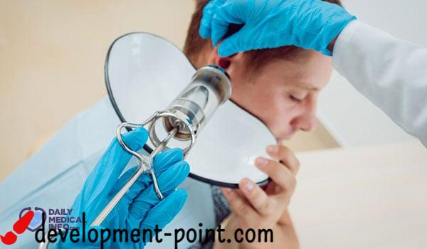 Causes and treatment of black earwax