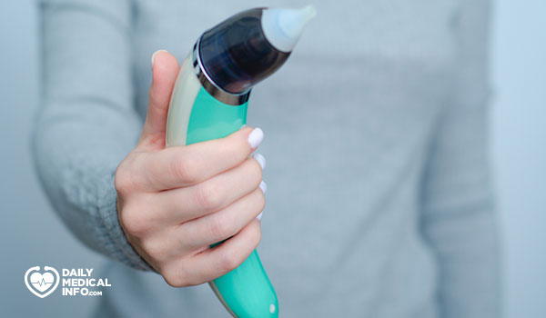 Electric nasal aspirator for infants