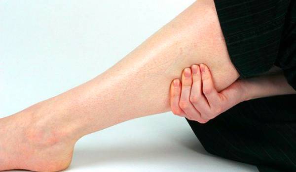 Symptoms of a leg stroke