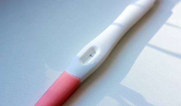 What are the obstacles to pregnancy?